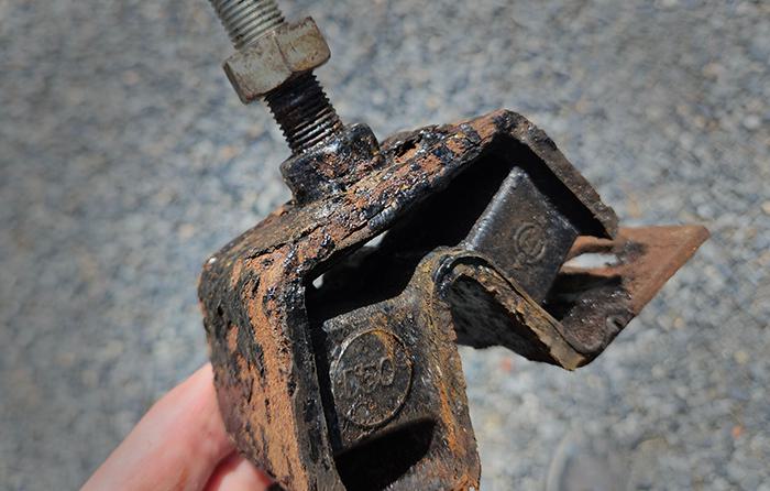 Yanmar 1GM10 Engine Mount